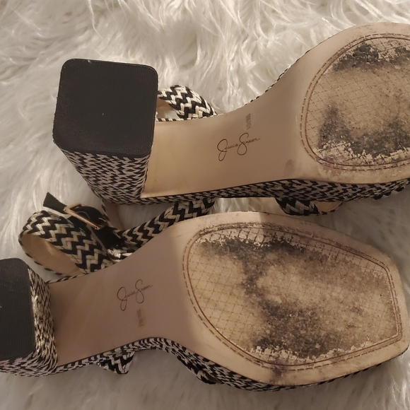 Jessica Simpson Zigzag Black and White Platform Heels Size 10 - Picture 8 of 8
